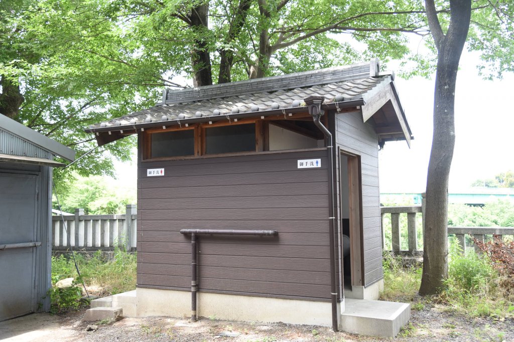 清潔なトイレがあり散策の際も安心