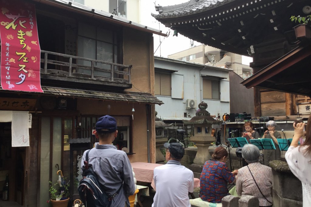 画像：松應寺横丁まちづくり協議会