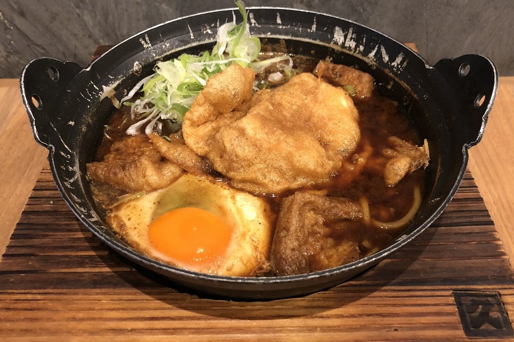 八丁味噌煮込みうどん（カクキュー八丁村）